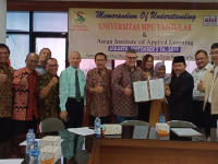 Employee School Program Nomor Foto Perkuliahan 4